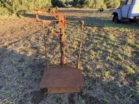 Lot 208